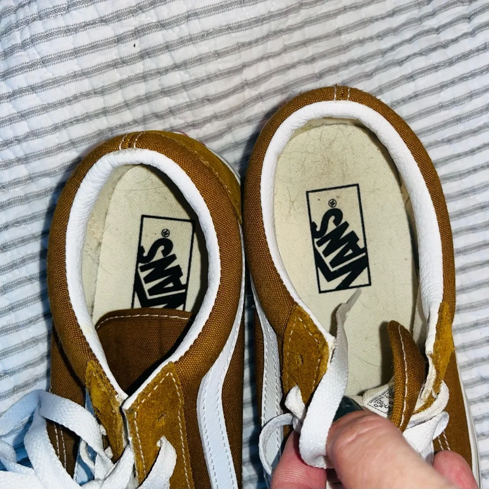 Vans Old Skool Gold Suede Sneakers Unisex Sz 8.5